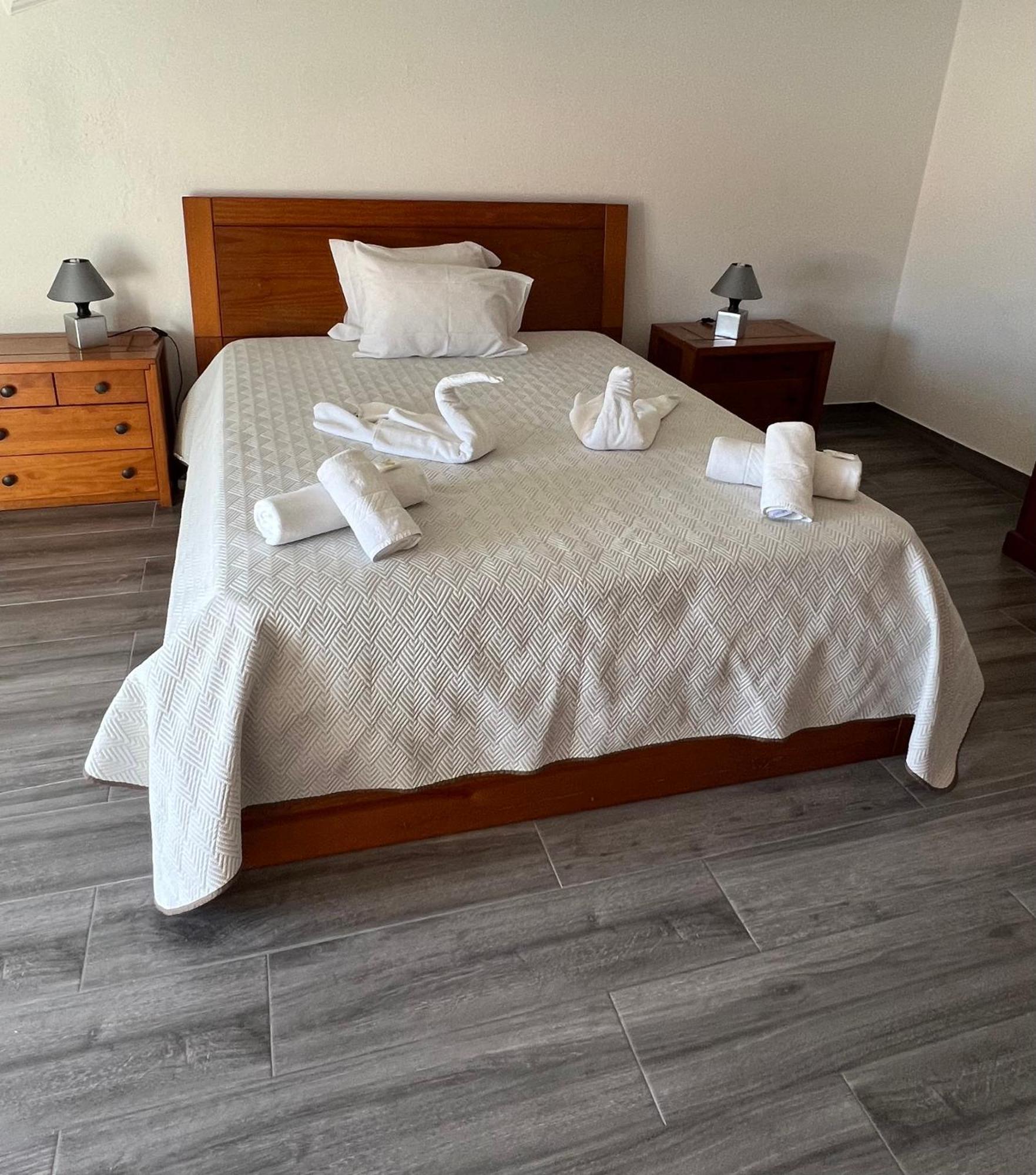 Casa A 2 Minutos A Pe De Piscina Natural Ponta Delgada  Ngoại thất bức ảnh